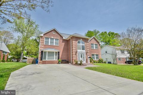 7404 Gresham St, Springfield, VA 22151 photo 3
