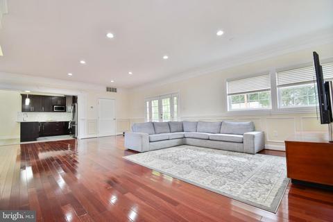 7404 Gresham St, Springfield, VA 22151 photo 21