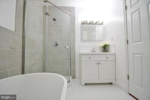 7404 Gresham St, Springfield, VA 22151 photo 29
