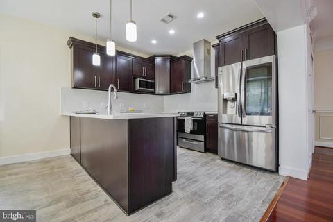 7404 Gresham St, Springfield, VA 22151 photo 12