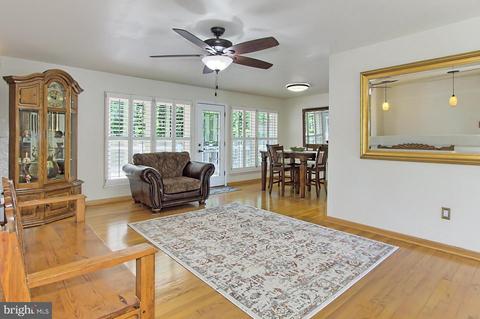 6323 Alberta St, Springfield, VA 22152 photo 9
