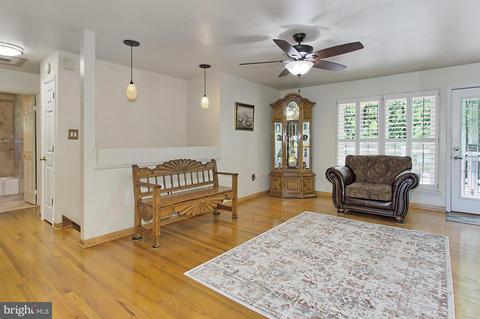 6323 Alberta St, Springfield, VA 22152 photo 8
