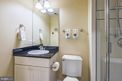 6909 Pine Crest Ave, Mclean, VA 22101 photo 31