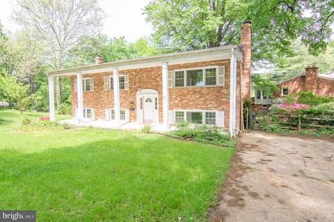 7108 Davis Ct, Mclean, VA 22101 photo 2