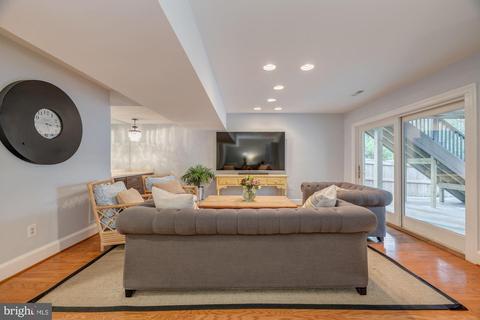 7256 Evans Mill Rd, Mclean, VA 22101 photo 34