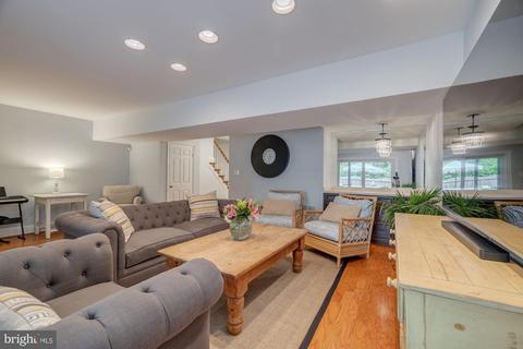7256 Evans Mill Rd, Mclean, VA 22101 photo 35