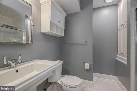 7256 Evans Mill Rd, Mclean, VA 22101 photo 32