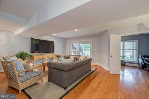 7256 Evans Mill Rd, Mclean, VA 22101 photo 33