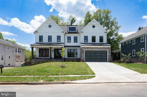 6717 Dean Dr, Mclean, VA 22101 photo 1