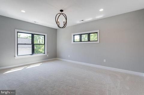 6717 Dean Dr, Mclean, VA 22101 photo 50