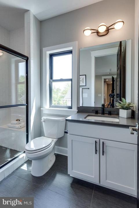 6717 Dean Dr, Mclean, VA 22101 photo 77