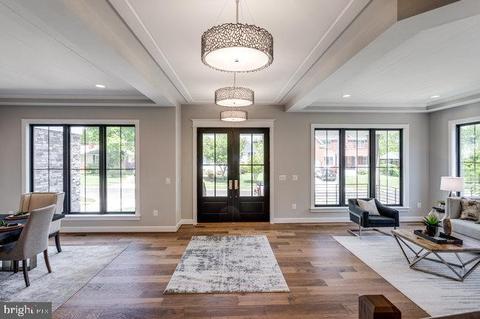 6717 Dean Dr, Mclean, VA 22101 photo 13