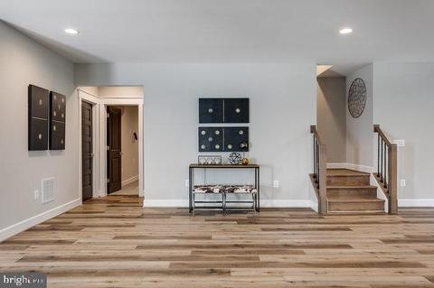 6717 Dean Dr, Mclean, VA 22101 photo 82