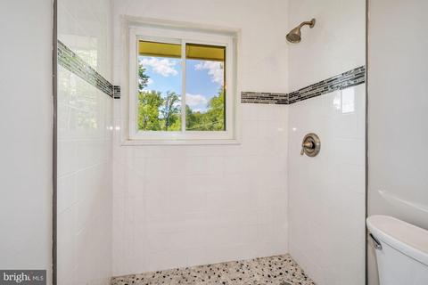 7601 Cosgrove Pl, Springfield, VA 22151 photo 13