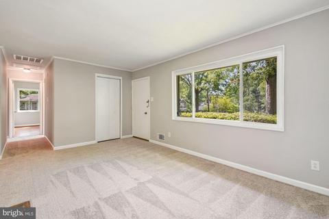 7601 Cosgrove Pl, Springfield, VA 22151 photo 6