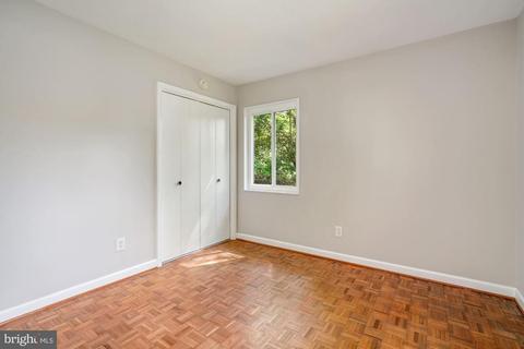 7601 Cosgrove Pl, Springfield, VA 22151 photo 15