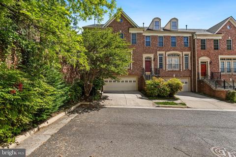 6401 Velliety Ln, Springfield, VA 22152 photo 1