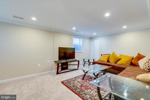 6110 Frontier Dr, Springfield, VA 22150 photo 17