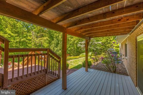 2014 Hunter Mill Rd, Vienna, VA 22181 photo 42