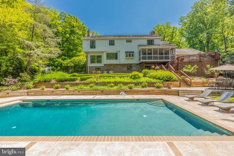 2014 Hunter Mill Rd, Vienna, VA 22181 photo 46