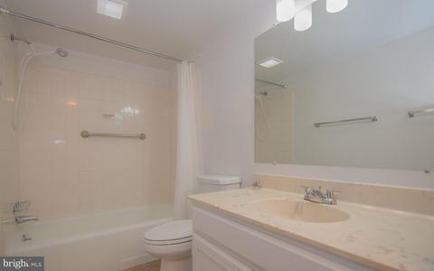 7720 Tremayne Pl #108, Mclean, VA 22102 photo 17