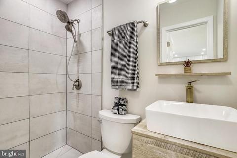 7303 Exmore St, Springfield, VA 22150 photo 20