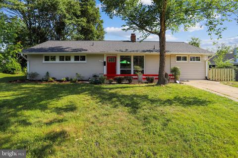 7303 Exmore St, Springfield, VA 22150 photo 1