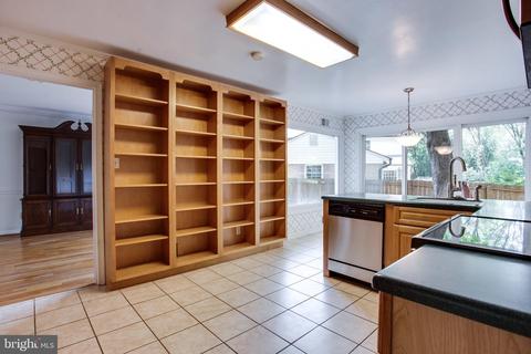 1311 Oberon Way, Mclean, VA 22102 photo 12