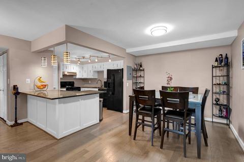 7640 Provincial Dr #305, Mclean, VA 22102 photo 1
