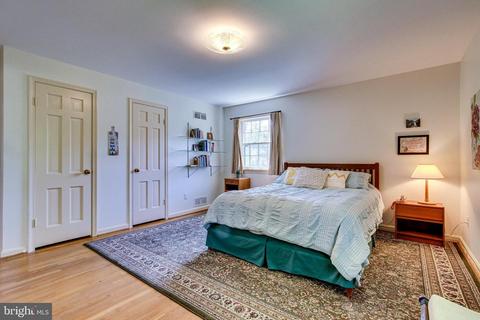 8015 Falstaff Rd, Mclean, VA 22102 photo 13