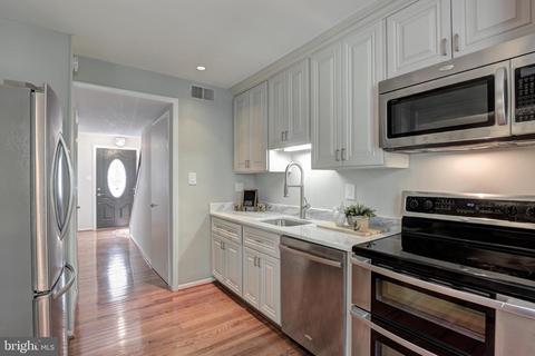 5232 Lonsdale Dr, Springfield, VA 22151 photo 16