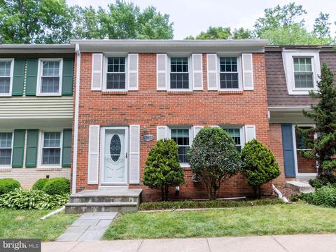 5232 Lonsdale Dr, Springfield, VA 22151 photo 4