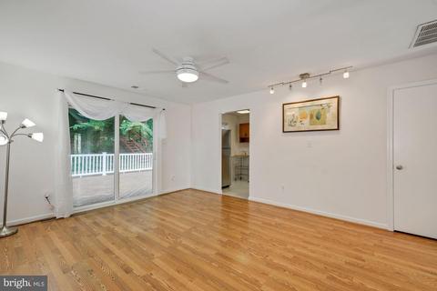 7260 Linden Tree Ln, Springfield, VA 22152 photo 7