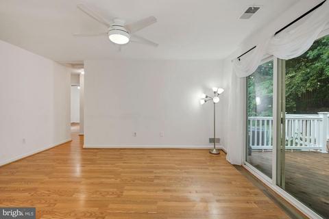 7260 Linden Tree Ln, Springfield, VA 22152 photo 8