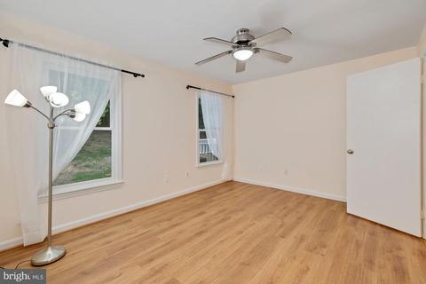 7260 Linden Tree Ln, Springfield, VA 22152 photo 17