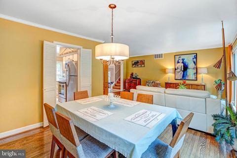 8613 Etta Dr, Springfield, VA 22152 photo 11