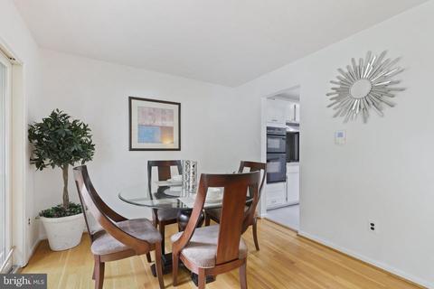 6501 Bowie Dr, Springfield, VA 22150 photo 4