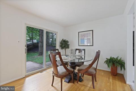 6501 Bowie Dr, Springfield, VA 22150 photo 5
