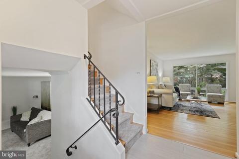 6501 Bowie Dr, Springfield, VA 22150 photo 7