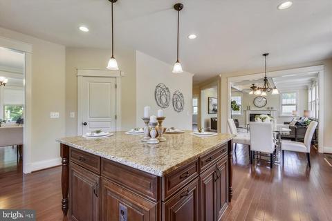 1824 Opalocka Dr, Mclean, VA 22101 photo 18