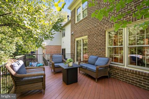 2181 Pond View Ct, Reston, VA 20191 photo 15