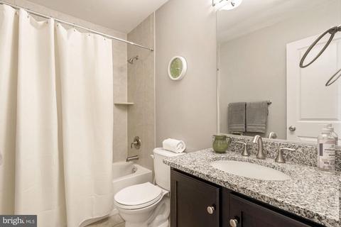 2181 Pond View Ct, Reston, VA 20191 photo 19