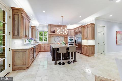 900 Alvermar Ridge Dr, Mclean, VA 22102 photo 31