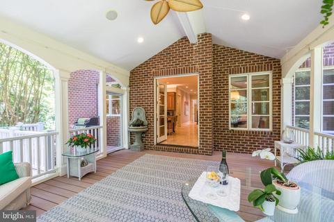 900 Alvermar Ridge Dr, Mclean, VA 22102 photo 27