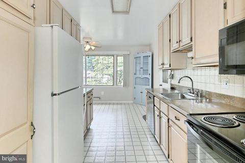 6213 Duntley Pl, Springfield, VA 22152 photo 17