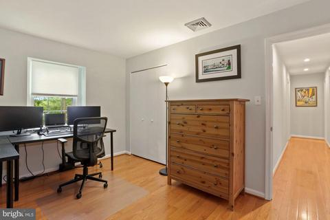 7919 Viola St, Springfield, VA 22152 photo 19