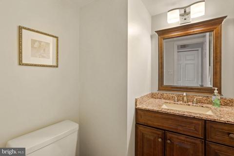 7919 Viola St, Springfield, VA 22152 photo 12