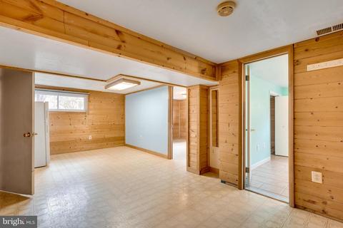 7515 Gresham St, Springfield, VA 22151 photo 26