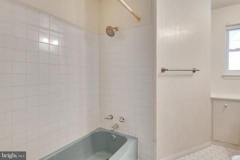 7515 Gresham St, Springfield, VA 22151 photo 23