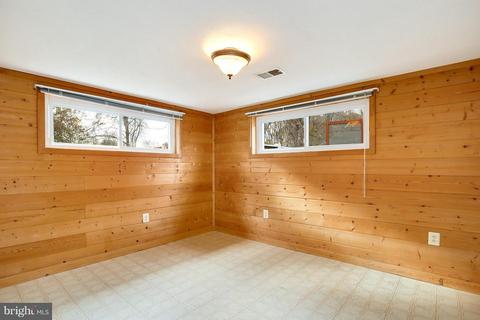 7515 Gresham St, Springfield, VA 22151 photo 27